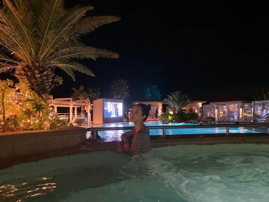 イ・ダヘさんのインスタグラム写真 - (イ・ダヘInstagram)「따땃~하니 온천이 안부럽구려 허허 #night#spa」12月11日 15時20分 - leedahey4eva