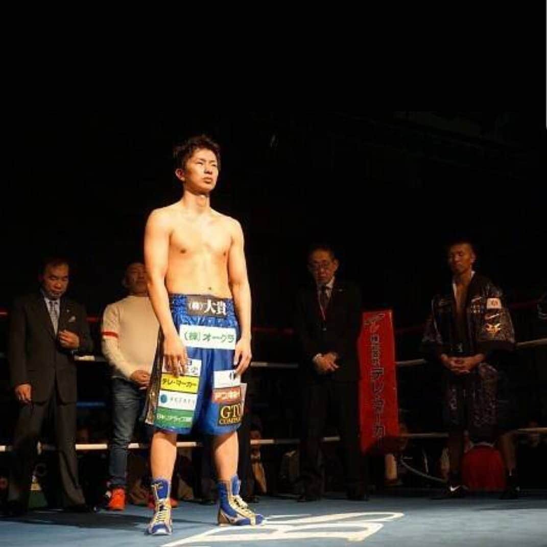 田口良一のインスタグラム：「昨日は引退式でした！ 沢山の方に見守られ、一生の思い出となりました✨ 本当に最高のボクシング人生！ 感謝しかありません！  次のステージでも常に挑戦者！として頑張っていきます！ 今後とも暖かく見守ってくれたら嬉しいです🌠  #田口良一 #引退式 #ボクシング #最高 #感謝 #ありがとう #一生の思い出」