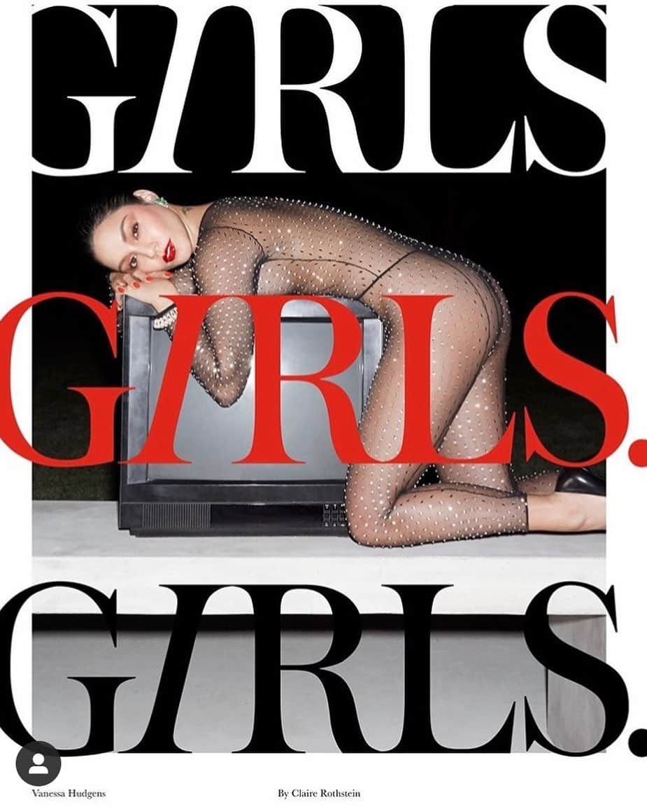 ヴァネッサ・ハジェンズさんのインスタグラム写真 - (ヴァネッサ・ハジェンズInstagram)「This shits iconic. Check it @girls.girls.girls.magazine #yourwelcome #2020HereWeCome @ysl」12月11日 10時55分 - vanessahudgens