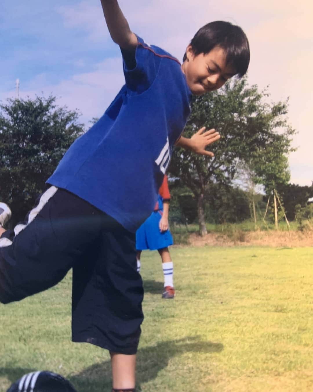 結木滉星さんのインスタグラム写真 - (結木滉星Instagram)「この度、JFA 第43回全日本 U-12 サッカー選手権大会の応援サポーターに就任します。 番組ホームページ  https://www.ntv.co.jp/soccer どうぞよろしくお願いします！  #サッカー小僧 #シュートを打ってるっぽい写真 #どっちが上手く撮れるか選手権 #弟と対決 #した時の写真 #好きが仕事になりました #精一杯務めます」12月11日 11時23分 - kouseiyuki_official