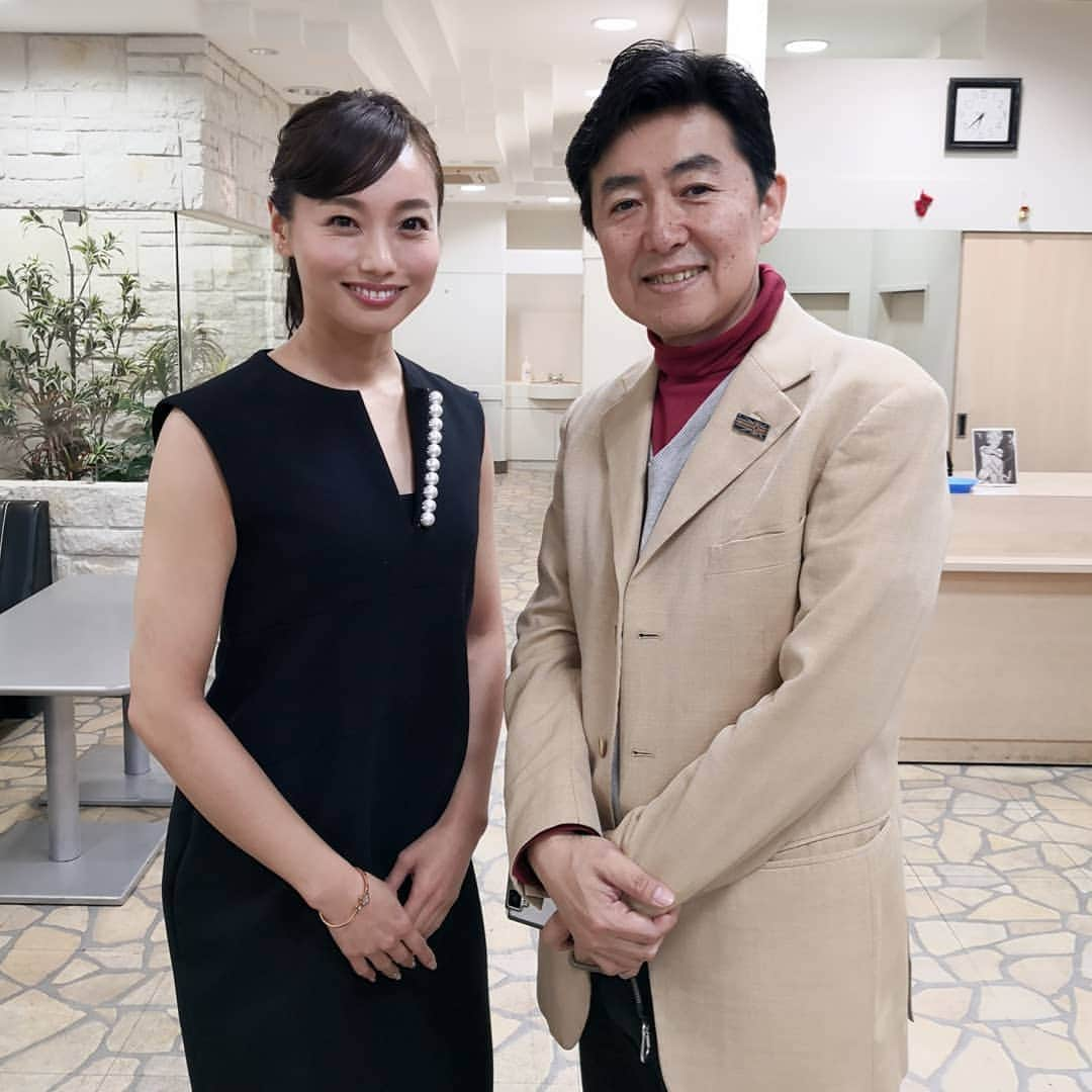 華耀きらりさんのインスタグラム写真 - (華耀きらりInstagram)「笠井アナウンサーさんとのお仕事でした＼(^^)／ とてもとても楽しい撮影でした。 . 笠井さんありがとうございましたぁ！ . 100周年大運動会ぶりでした(^_^). 懐かしいお話もさせて頂きました。 #羽田土曜日会 #笠井信輔 アナウンサー」12月11日 11時39分 - hi__kirari_kayo