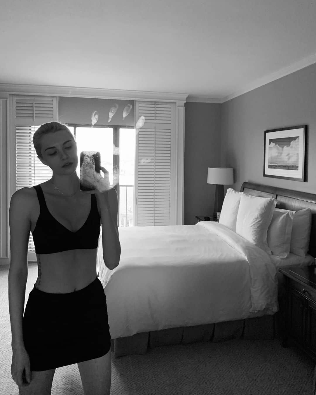 ジャーダン・ミラーさんのインスタグラム写真 - (ジャーダン・ミラーInstagram)「Making hotel art」12月11日 12時01分 - lovejourdan