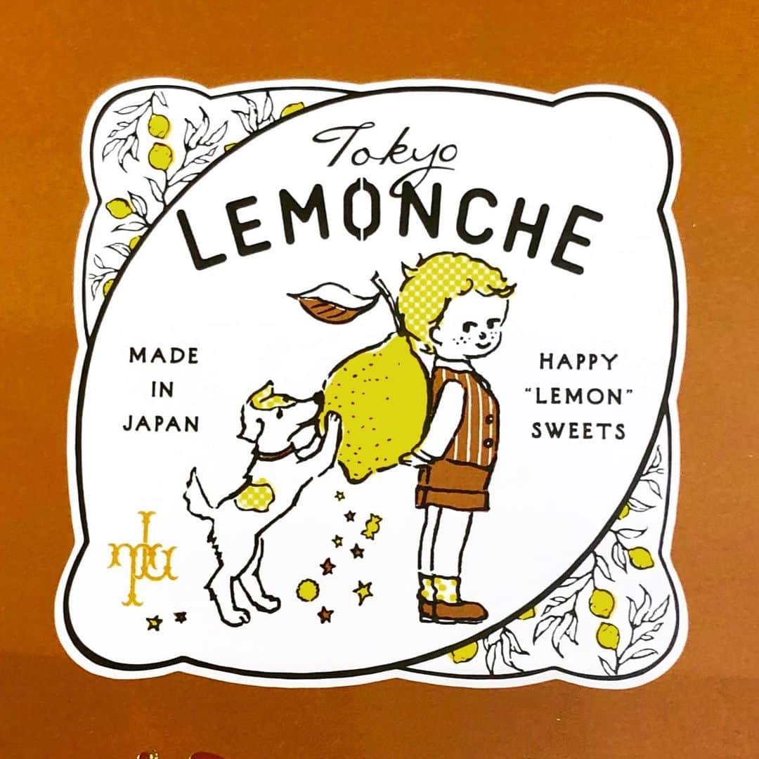藤田朋子さんのインスタグラム写真 - (藤田朋子Instagram)「#tokyolemonche  #pacage #cute #suvenir #lemon #limitededition」12月11日 12時59分 - chiendormant