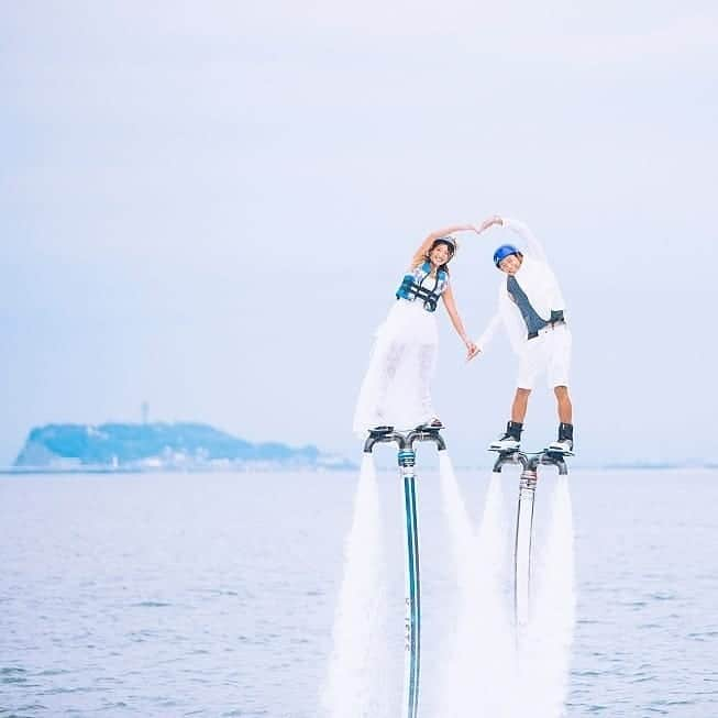 リビエラ東京のインスタグラム：「【マリブホテル逗子マリーナ】日本初 水圧で空を飛ぶフォトウェディング「アクアボード フォトウェディング」を12月10日より予約開始しました  ご予約はマリブホテル公式ホームページより承ります@malibu_hotel  #malibufarm#malibuhotel#malibu_hotel #riviera_zushi_marina#cafe#rivierazushimarina #riviera#zushimarina#zushi #malibu_farm#marina #リビエラ逗子マリーナ#リビエラ#シーサイドリビエラ#逗子マリーナ#カフェ#湘南#逗子#鎌倉#カフェ巡り#ロンハーマンカフェ逗子マリーナ#マリブホテル#マリブファーム#鎌倉ランチ #湘南カフェ#鎌倉カフェ#湘南スタイル #湘南ライフ#鎌倉旅行」