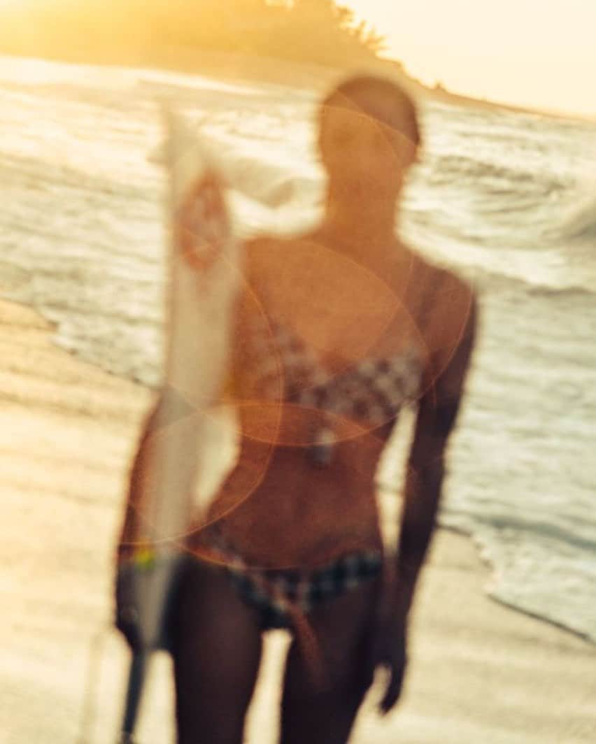 ニッキ・バン ダイクのインスタグラム：「🌞」