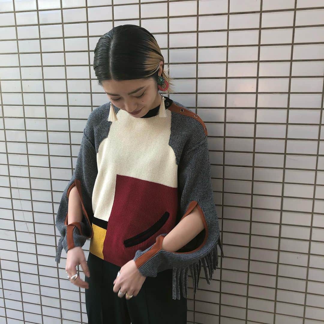 ビームス神戸さんのインスタグラム写真 - (ビームス神戸Instagram)「. ⛓【 TOGA PULLA 】⛓ . new arrival🌹 . knit item no：6115-0724 price：¥53,000+tax . bottom item no：6123-0653 price：¥39,000+tax . @beams_kobe ☎️078-335-2720 #beams#bprbeams#beamsplus#beamsboy#raybeams#beamst#kodomobeams#togapulla#togaarchives#pierce#accessory#christmas#xmas#present#gift#instafashion#instagood#outfit#outfitoftheday#fashion#ootd#beamskobe#kobe#japan#ビームス#レイビームス#ビームスボーイ#トーガプルラ#トーガ」12月11日 15時33分 - beams_kobe