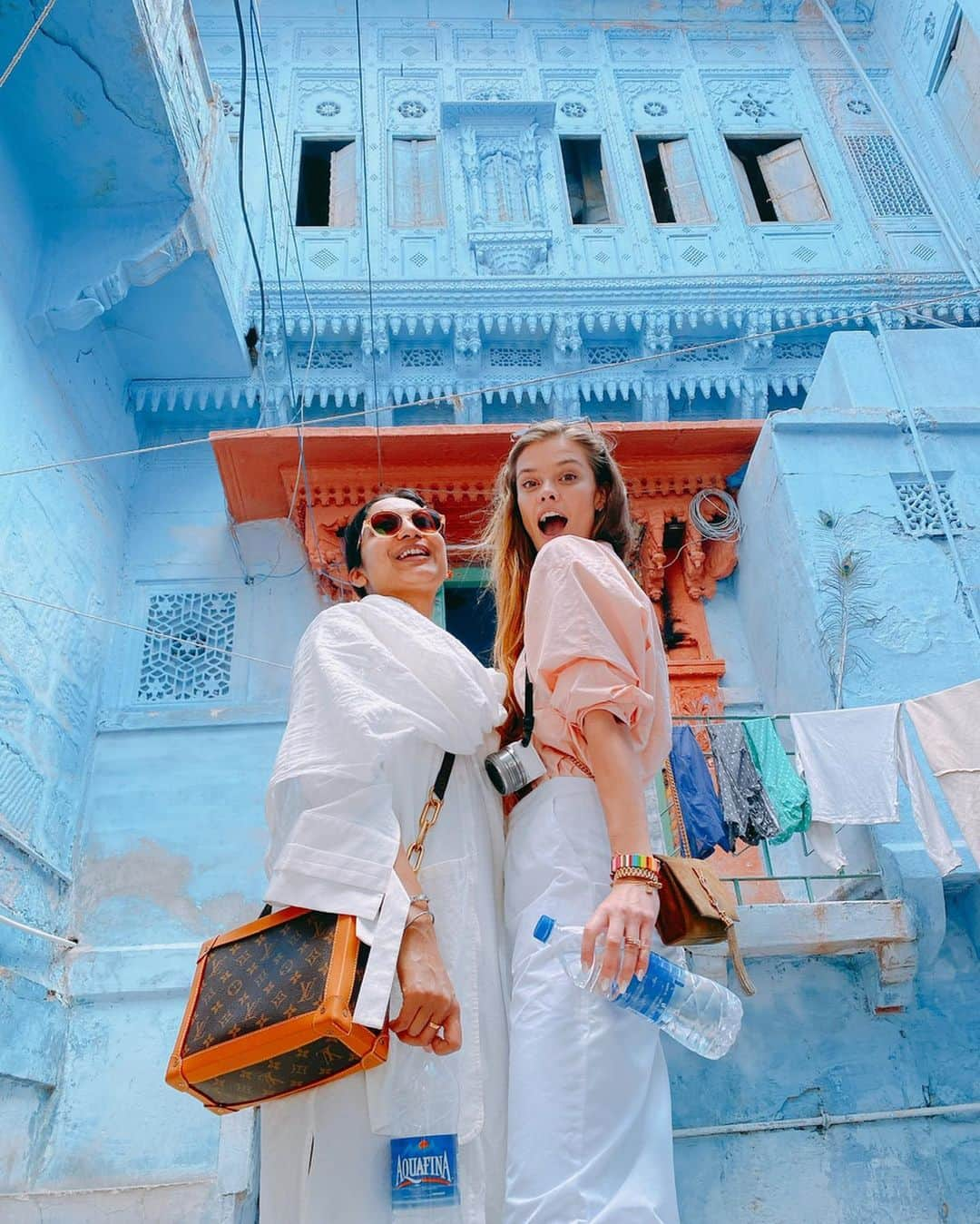 ニーナ・アグダルさんのインスタグラム写真 - (ニーナ・アグダルInstagram)「Day 1️⃣ #India #jodhpur 💙」12月11日 16時40分 - ninaagdal