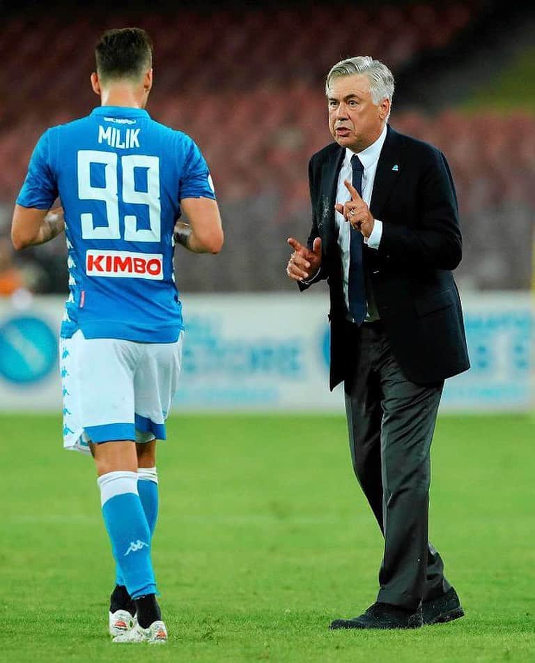 アルカディウシュ・ミリクのインスタグラム：「GRAZIE mister per il sostegno che mi hai dato e per avermi fatto crescere come calciatore e come uomo. Ti auguro il meglio 💙」