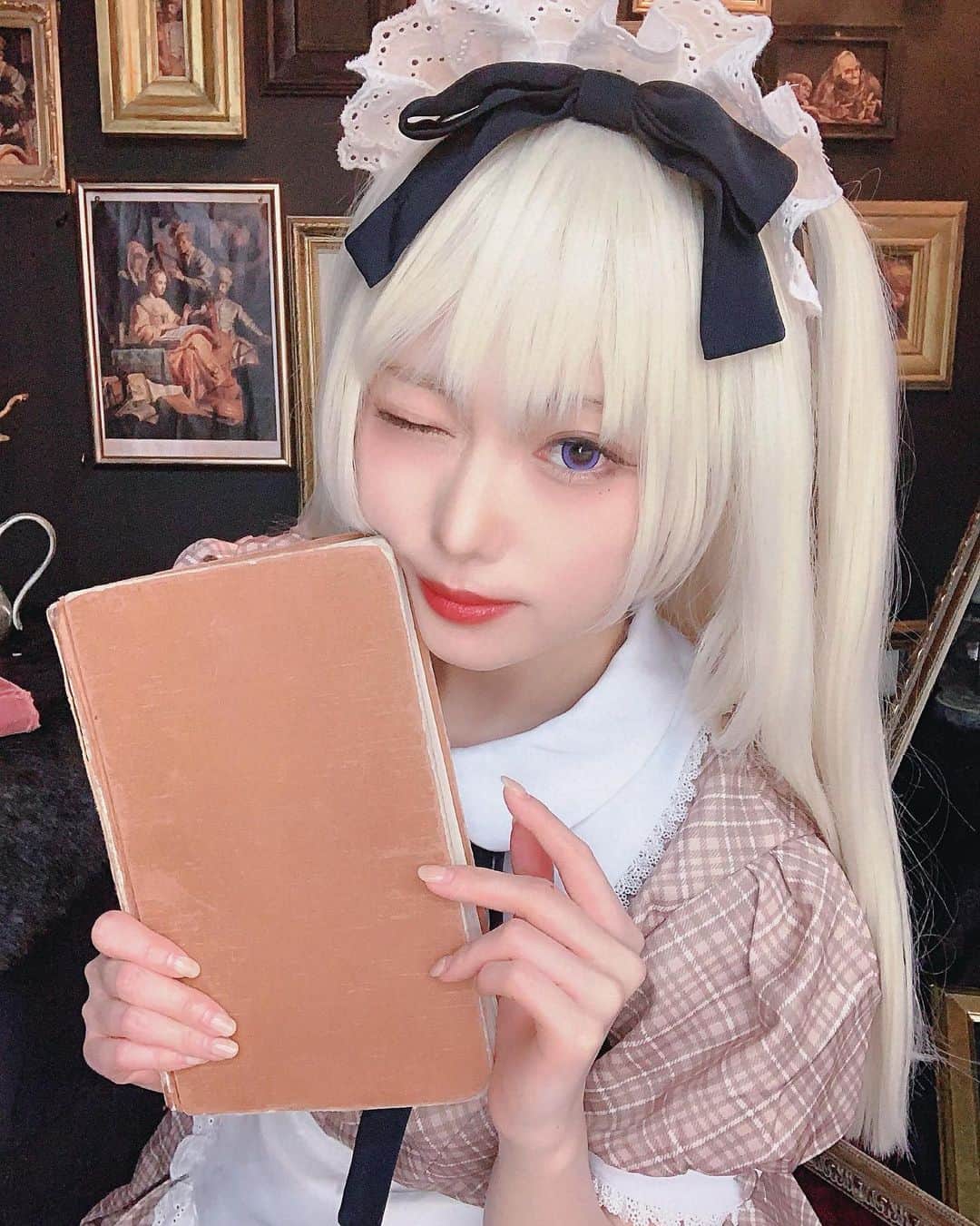 篠崎こころさんのインスタグラム写真 - (篠崎こころInstagram)「📚❤️」12月11日 18時51分 - kokoro777pp