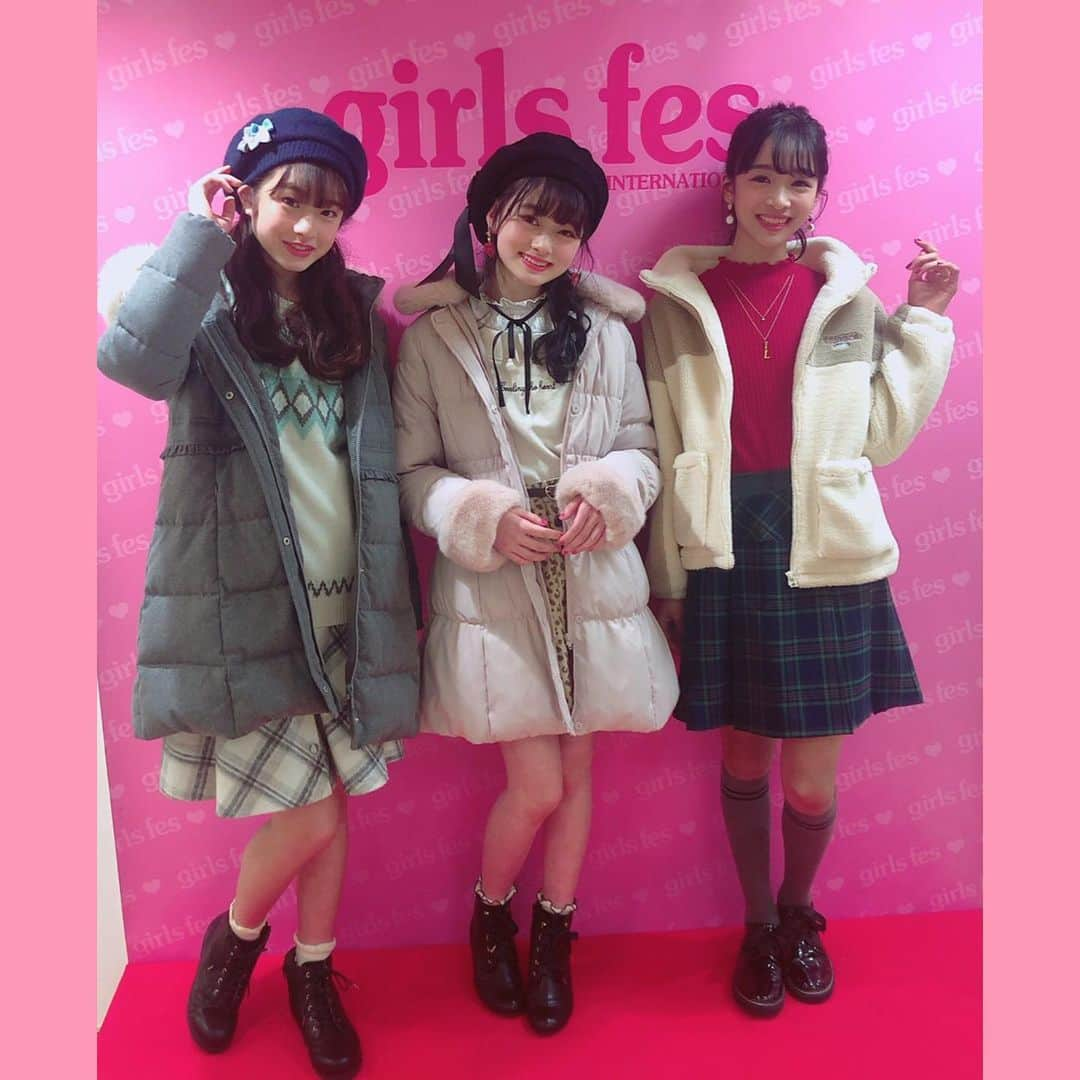 girls fesのインスタグラム