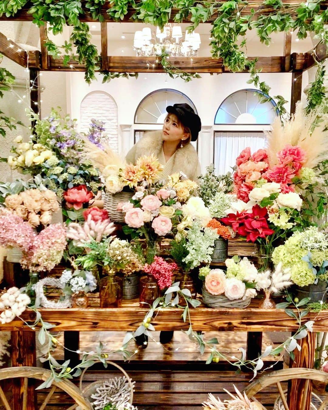 河西里音さんのインスタグラム写真 - (河西里音Instagram)「おとぎの国みたい❤ 妖精出てきそう🧚‍♀️✧︎ ♡ ♡ ♡ #flower  #beautiful  #亀戸」12月11日 19時57分 - rion_kasai