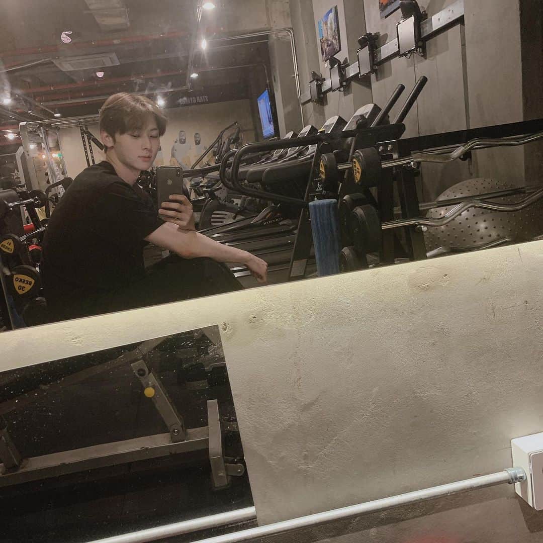 ミンヒョン さんのインスタグラム写真 - (ミンヒョン Instagram)12月11日 20時03分 - optimushwang