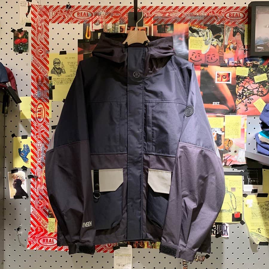 のインスタグラム：「＜EVISEN＞ Mens  FOODING MOUNTAIN PARKA BEAMS JAPAN 2F @beams_japan #evisen #beams #beamssurfandsk8 #beamsjapan #beamsjapan2nd Instagram for New Arrivals Blog for Recommended Items #japan #tokyo #shinjuku #fashion #mensfashion #womensfashion #日本 #東京 #新宿 #ファッション#メンズファッション #ウィメンズファッション #ビームス #ビームスジャパン」