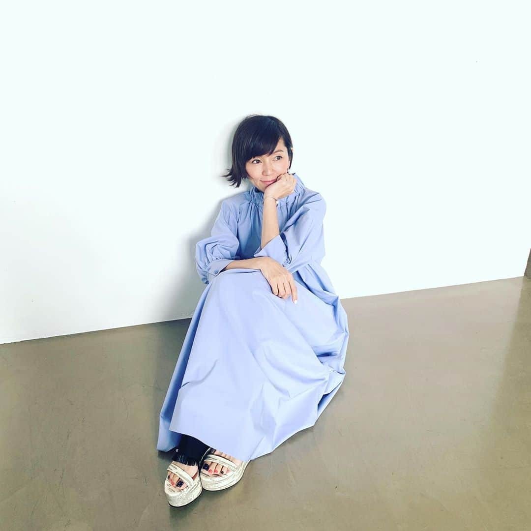 渡辺満里奈さんのインスタグラム写真 - (渡辺満里奈Instagram)「撮影でした、今日は。 なんか色々と。見てくれてる人はいるんだなーと感慨深くなったり。 言葉は、発して受け止めて、生きるんだな。思っていることは言葉にしないとね。 と思った今日。 どなたさまもお疲れ様でした✨」12月11日 20時48分 - funnyfacefunny