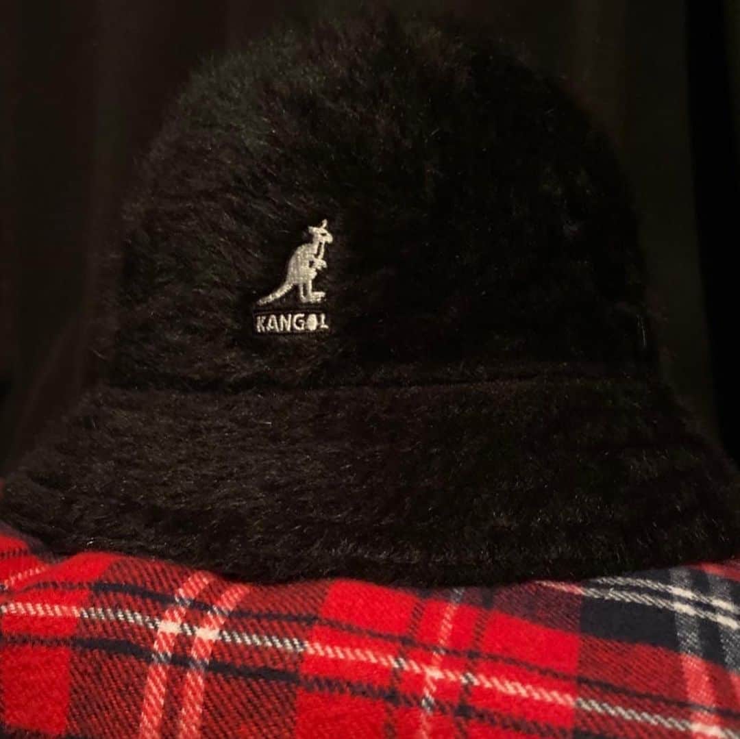 のインスタグラム：「KANGOL FURGORA CASUAL @kangol_headwear_japan  #kangol #kangolhat #hat #furgoracasual  #カンゴール #ハット #帽子 #帽子好き #キャップ #ハットコーデ　#帽子コーデ  #ファーハット　#ファー #ストリート系　#ストリート  #ヒップホップ #hiphop  #ストリートファッション  #ストリート系ファッション  #ストリート系女子 #ストリート系男子  #ストリートコーデ  #お洒落さんと繋がりたい  #お洒落な人と繋がりたい  #モデル　#メンズモデル　#撮影モデル #インフルエンサー」