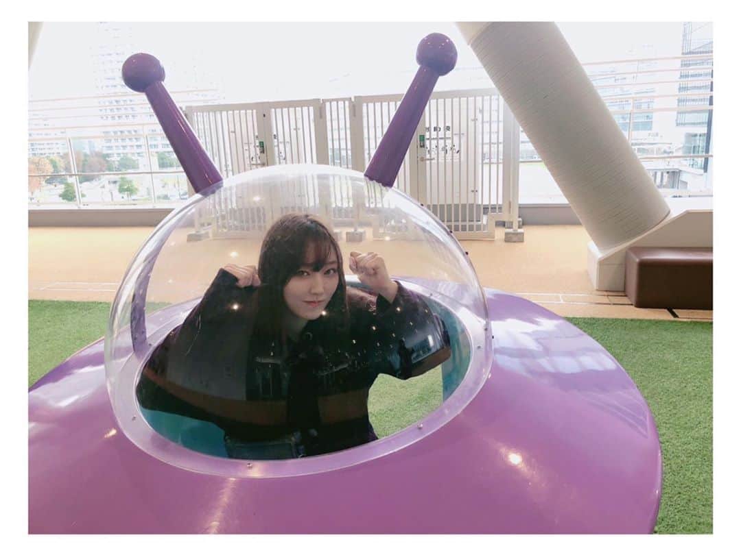 譜久村聖さんのインスタグラム写真 - (譜久村聖Instagram)「アンパンマンこどもミュージアムに行ってきました！ リニューアル後初！！ 楽しすぎた😆 #アンパンマンコーデ どうしようかと思ったのですが、今回は紫色のパーカーでバイキンマンコーデ🥰 カバンにドキンちゃんのキーホルダー付けていたのでずっと一緒でした〜❤️ #アンパンマンミュージアム #アンパンマンこどもミュージアム横浜  #ジャムおじさん の #パン工場 #ドキンちゃん #ドキンちゃんだいすき #バイキンマン  #バイキンUFO #この〜アンパンマンめ〜  #って言ってる」12月11日 22時44分 - mizuki_fukumura.official