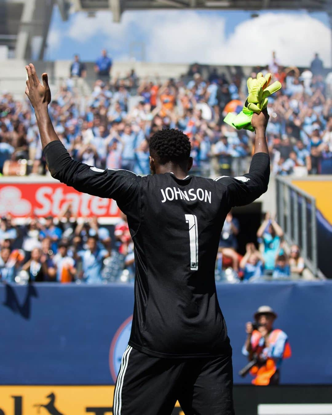 ニューヨーク・シティFCさんのインスタグラム写真 - (ニューヨーク・シティFCInstagram)「On This Day in 2016: #NYCFC Acquired #⃣1⃣」12月12日 1時07分 - nycfc