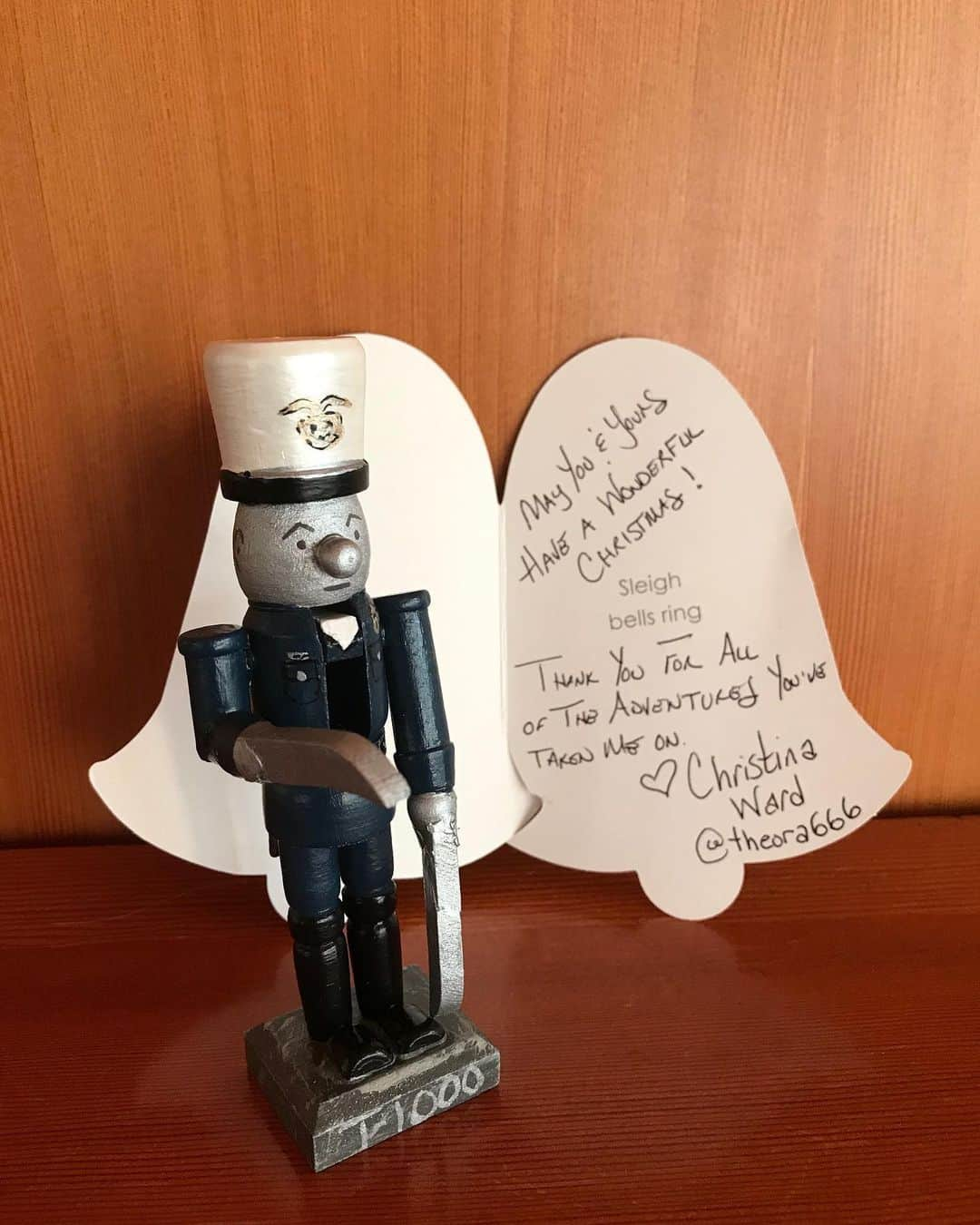 ロバート・パトリックさんのインスタグラム写真 - (ロバート・パトリックInstagram)「Big thank you to my clever and crafty friend @theora666 for this #t-1000 nut cracker #nutcracker #terminator2 #terminator」12月12日 3時57分 - ripfighter