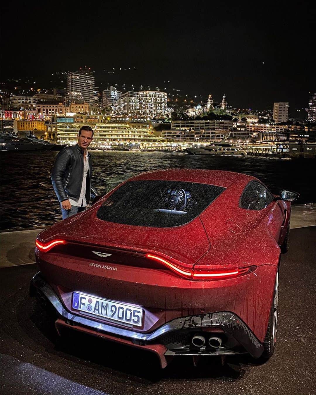 CARLiFESTYLEさんのインスタグラム写真 - (CARLiFESTYLEInstagram)「Which Aston would you pick? 1 or 2 📸 @tomclaeren with the Vantage in Monaco & the DBS Superleggera Volante in Marbella」12月12日 4時44分 - carlifestyle