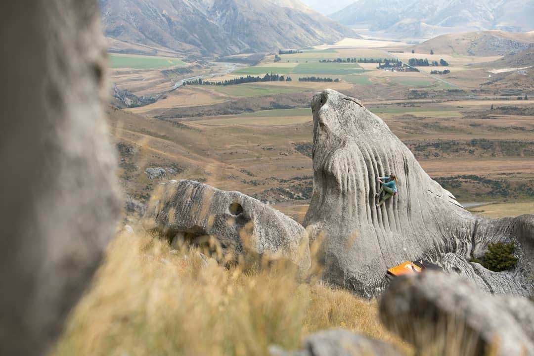 シャーロット・デュリフさんのインスタグラム写真 - (シャーロット・デュリフInstagram)「Little selection of the best routes and boulders we've climbed during #aworldlesstraveled!  To be watched in our last vlog in @epictv (link in my bio), which is VLOG 100! Crazy! @joshlrsn started editing them all alone about 2.5 years as I had only filming/photographing experience, but I soon learned everything "on the go" because it looked like a cool creative work, and also because it was way too much work for one person to produce 2 videos per week during our World Tour 😆  Now life is a bit different but we still release 2 vlogs per month of our vertical adventures, and I love that I can call this one of my jobs!  @petzl_official @eb_climbing @volxholds @luxov_connect @mountainhardwear」12月12日 4時56分 - chadurif