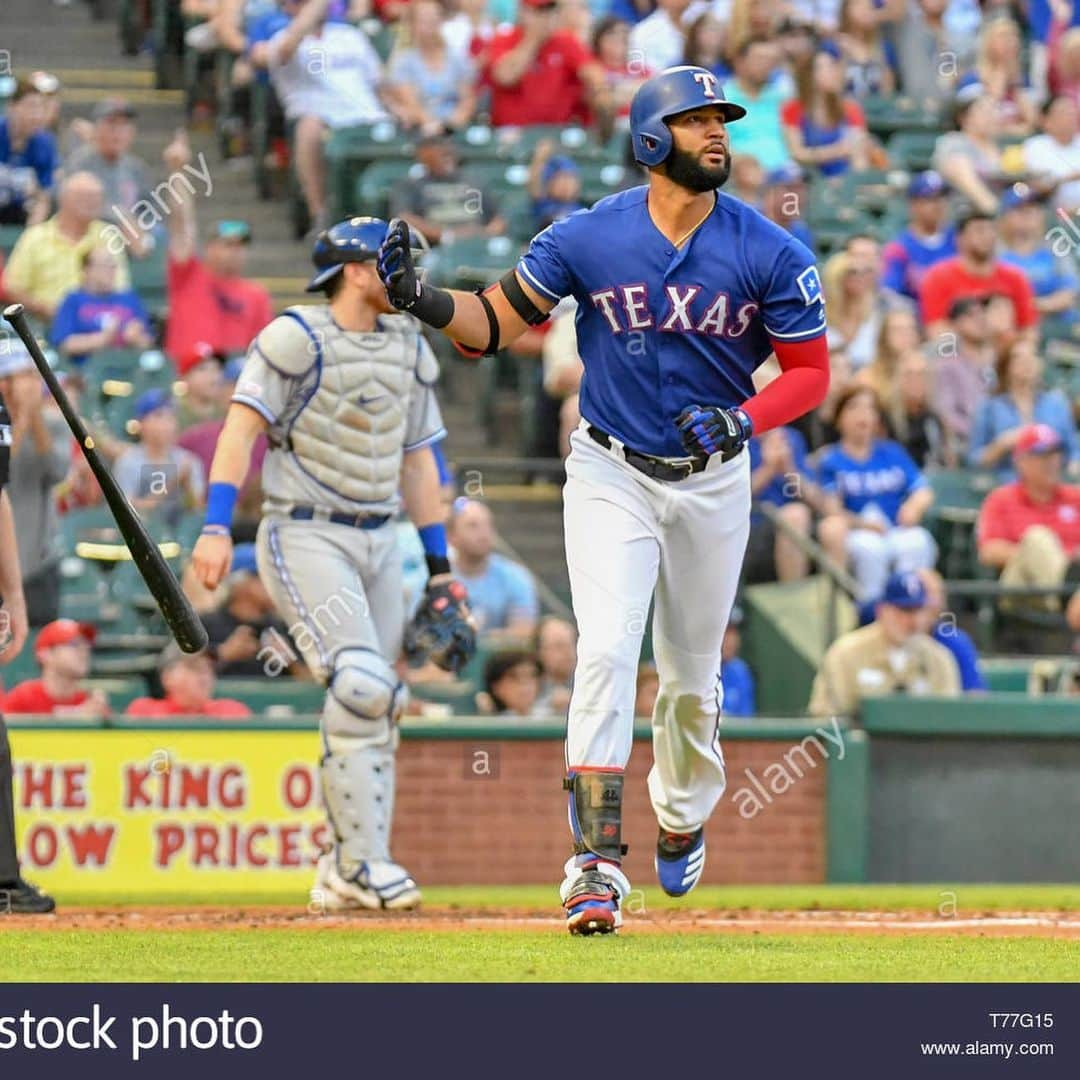 ノマー・マザラさんのインスタグラム写真 - (ノマー・マザラInstagram)「Well Well Well! Today has been on crazy day. 😅  I want to thank the Texas Rangers and the amazing fan base for one amazing run. From the age of 13 this is all I have known and something I’m truly appreciative of. I will miss everyone who’s played a role in my career to this date especially my teammates. You guys are family!❤️ Texas, you  changed my life, you allowed me to live out my dream and I’m forever grateful. 🙏🏼 Chicago I’m ready for the South Side!!! Time to bring it back to the right side!👀🦾🔥😜」12月12日 7時20分 - nomazara26