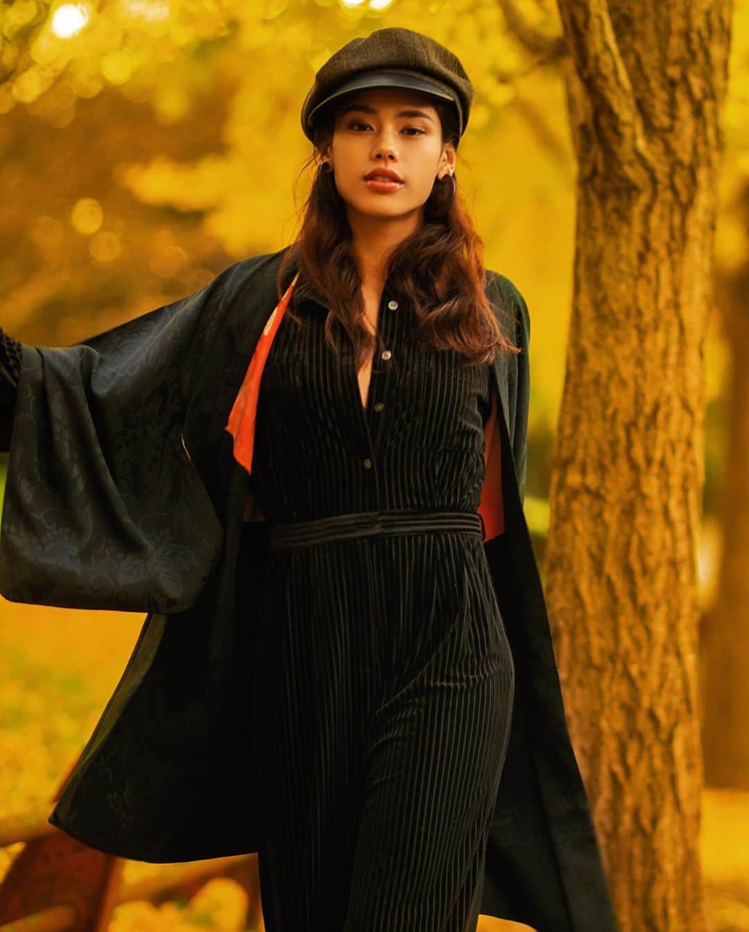 佐原モニカのインスタグラム：「Fall hues💛 @faruta.kimono」