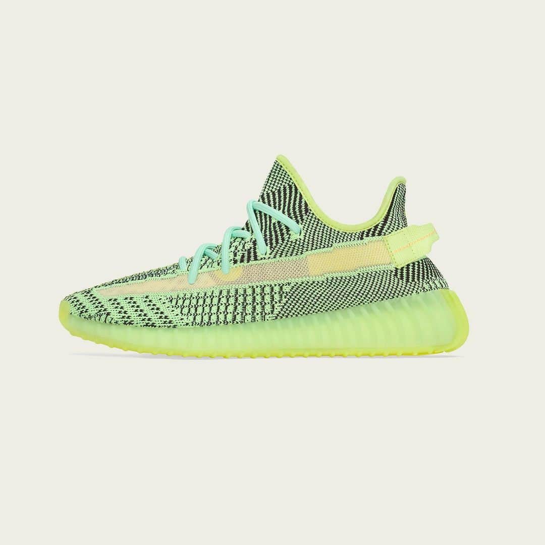 UNITED ARROWS & SONSさんのインスタグラム写真 - (UNITED ARROWS & SONSInstagram)「【 Info 】 < adidas YEEZY 350 V2 "YEEZREEL" >﻿ We are salling on 12/14(Sat).﻿ ◆For customers coming to main store of UNITED ARROWS in Harajuku on 12/14(Sat) 9:20 a.m.〜 9:30 a.m.﻿ ﻿ We are going to drow lots for turns after checking ① and ② below.﻿ ﻿ ①Registered UNITED ARROWS group's House Card or registered app of House Card﻿ ﻿ ②Identification paper﻿ (Driver's license, passport, student card, health insurance identification card, basic residents’ registration card, or individual number card) ﻿ ※Residency card is not available for the guidance.﻿ ※House Card should be made by the day before the event. ﻿ ◆When the lottery is completed, we are going to make you get in line by the numbers, and start guiding in order. If you are absent at the time, you must move to the rear of the line.﻿ ◆We sometimes make an offer to you to show identification again before the guidance or at the time of purchase. When we find a mismatch of information of registerd House Card or your identification, we deny purchasing. ﻿ ◆Purchase should be done one product for each customer. ﻿ ◆Since the products are limited, you might not buy one even if you join the event.﻿ ◆Payment should be done for one product by each person. No payment for other customer's is allowed.﻿ ◆Using other customer's credit card, passport, and House Card are not allowed.﻿ ◆Please do not give or take money inside or outside the shop, in order to avoid any troubles.﻿ ﻿ #unitedarrowsandsons﻿ #unitedarrows #harajuku」12月12日 17時54分 - unitedarrowsandsons