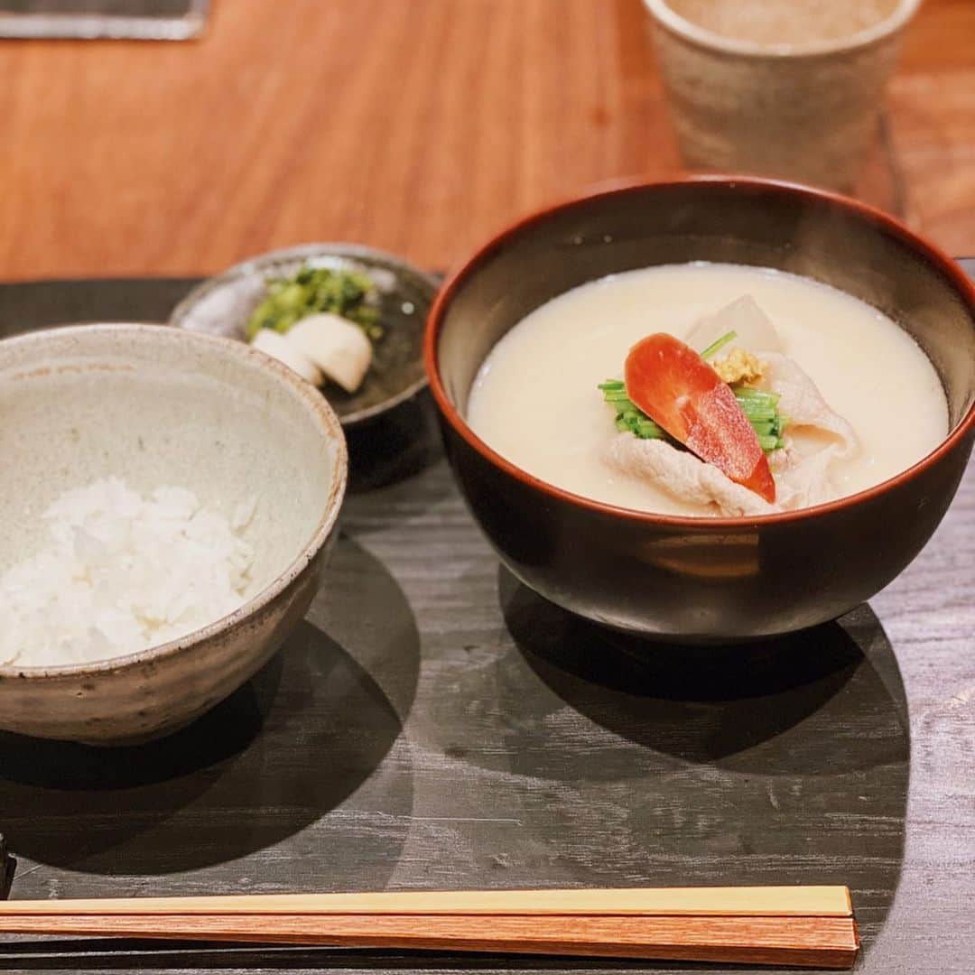 中川珠里のグルメインスタ
