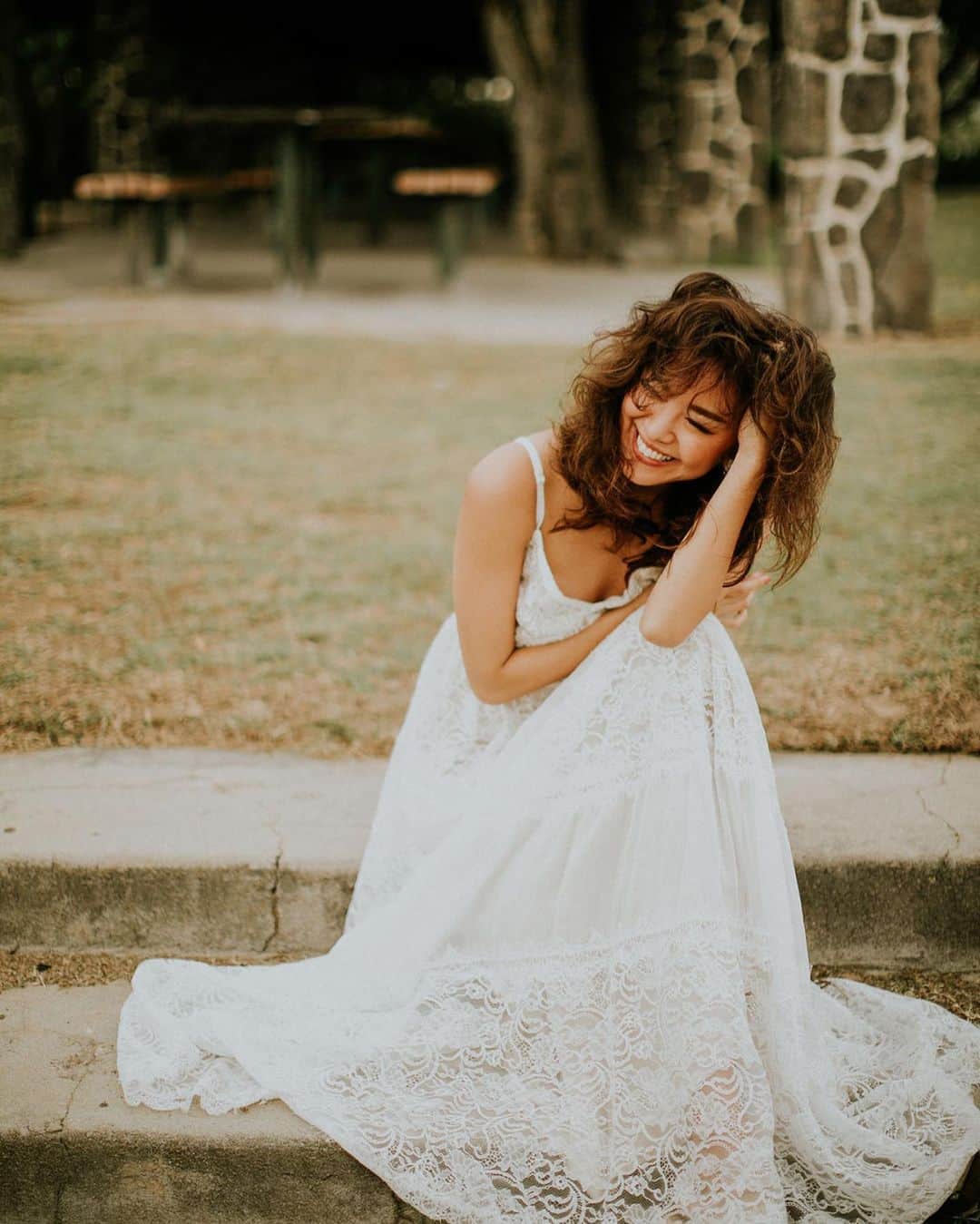 西内ひろさんのインスタグラム写真 - (西内ひろInstagram)「無造作ヘア☺️ #hawaii #wedding  #hawaiiwedding #photowedding #bohemian #bridal  #weddingdress #hairmake」12月12日 11時10分 - 0214hiro