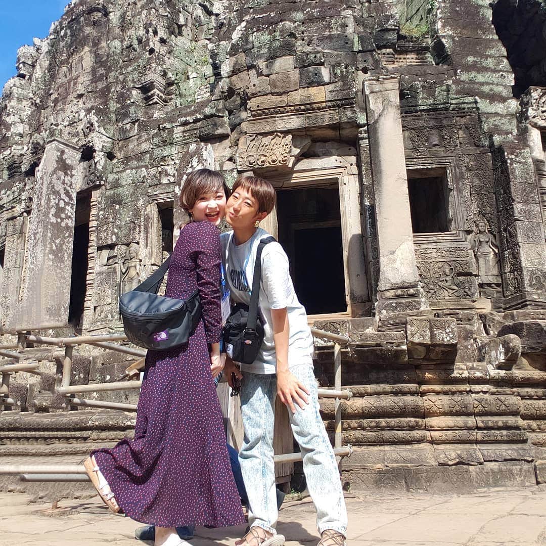 齊藤美沙貴さんのインスタグラム写真 - (齊藤美沙貴Instagram)「何でカンボジアにしたの？ って周りに結構聞かれたんだけど、 遺跡が見たかったから ！ 🥰 ㅤㅤㅤㅤㅤㅤㅤㅤㅤㅤㅤㅤㅤ リゾートも行ってみたいけど いっぱい歩いて、色んな景色見て その場所の歴史や文化に触れる旅行が すきだなあ～❤️って思ったからです 🥰 ㅤㅤㅤㅤㅤㅤㅤㅤㅤㅤㅤㅤㅤ ㅤㅤㅤㅤㅤㅤㅤㅤㅤㅤㅤㅤㅤ #カンボジア#女子旅#バイヨン ㅤㅤㅤㅤㅤㅤㅤㅤㅤㅤㅤㅤㅤ 小出しに投稿続きます😂笑」12月12日 11時32分 - misya_kids