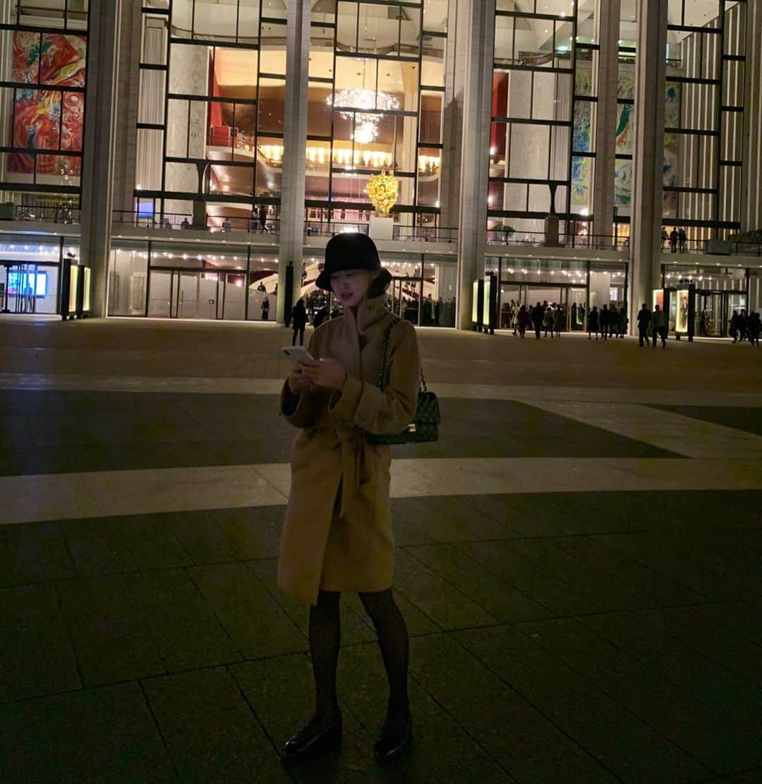 ダソム さんのインスタグラム写真 - (ダソム Instagram)「I went to the opera for the first time, it will also be my last time🤣」12月12日 11時52分 - som0506