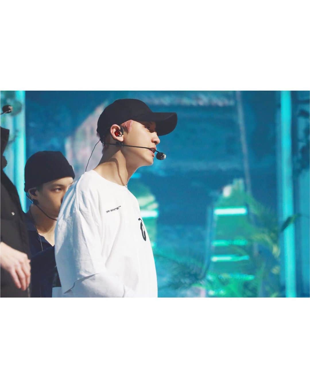 EXOさんのインスタグラム写真 - (EXOInstagram)「EXO THE STAGE Rehearsal Behind Photos #CHANYEOL 📸 - #EXO #엑소 #weareoneEXO #EXOonearewe @exo.onearewe #OBSESSION #OBSESSEDwithEXO #EXO_THE_STAGE @real__pcy」12月12日 12時01分 - weareone.exo