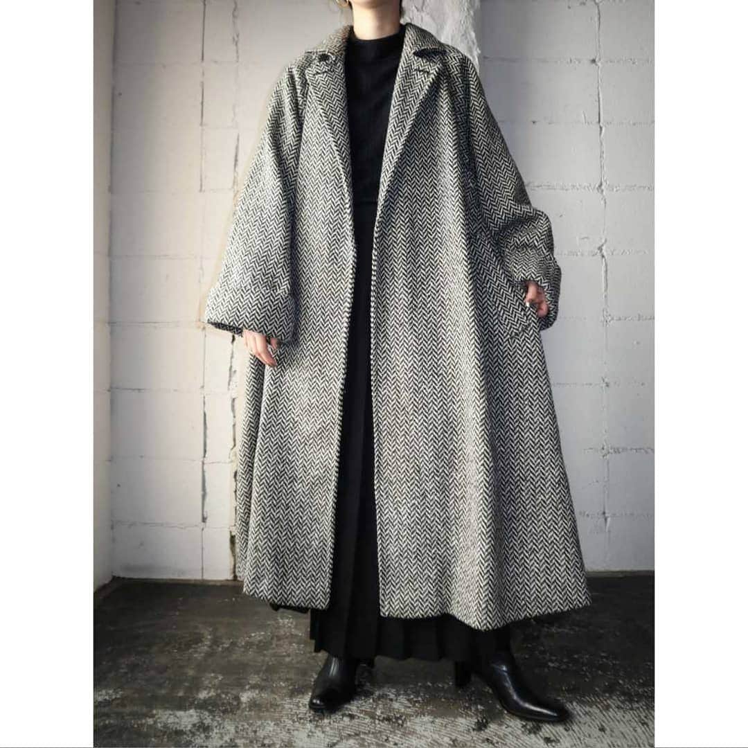 吉祥寺 古着屋 Orfeoさんのインスタグラム写真 - (吉祥寺 古着屋 OrfeoInstagram)「Vintage Wool Coats  #orfeo #kichijoji #tokyo #vintage #used #fashion #coordinate #outfit  掲載商品のお問い合わせはメールにて承っております。コメント、DMでのお問い合わせは受け付けておりませんのでご了承ください。」12月12日 12時03分 - orfeokichijoji