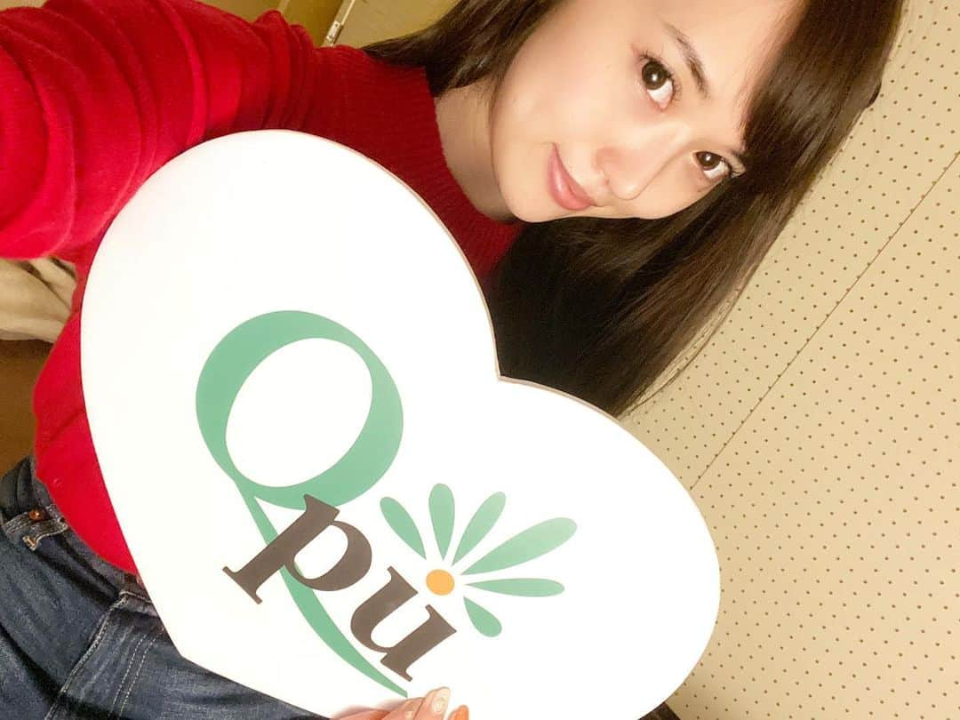 岡英里さんのインスタグラム写真 - (岡英里Instagram)「party前に @qpu_kogao で久しぶりに小顔矯正してきたよ✨ . . 左右差のズレはなかったけど、寝るときに噛みしめちゃう癖があるのでどうしても顎の筋肉が凝っちゃうんだよね😣💔なので凝りほぐしと調整をして頂きました👌 . . qpuさんは力加減がしっかりめなので久しぶりに行くと結構痛いですが😂その分終わった後のスッキリ具合が違います‼️おめめぱっちりになるよ👀✨ . . 施術時間も短いので撮影前とかちょっとした予定の前にぱっと行けちゃうから助かります🤗 . . 急遽の予約でしたが対応してくださりありがとうございました⭐️ . . #qpu表参道 #小顔矯正 #凝りほぐし #美容矯正 #メンテナンス #遊びの前に #撮影前に #お仕事前に #デート前に #短時間 #すぐ終わる #すぐに効果あり #ありがたい #アラサー #アラサー女子 #自己投資 #フェイスケア #マッサージ #美容 #beauty #すっぴん #化粧しててもok」12月12日 13時06分 - okaeri0424