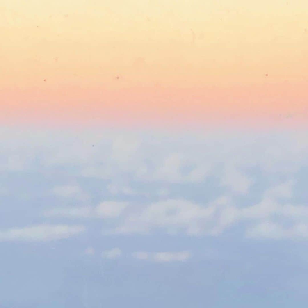 のインスタグラム：「Island to Island  島から島へ。」