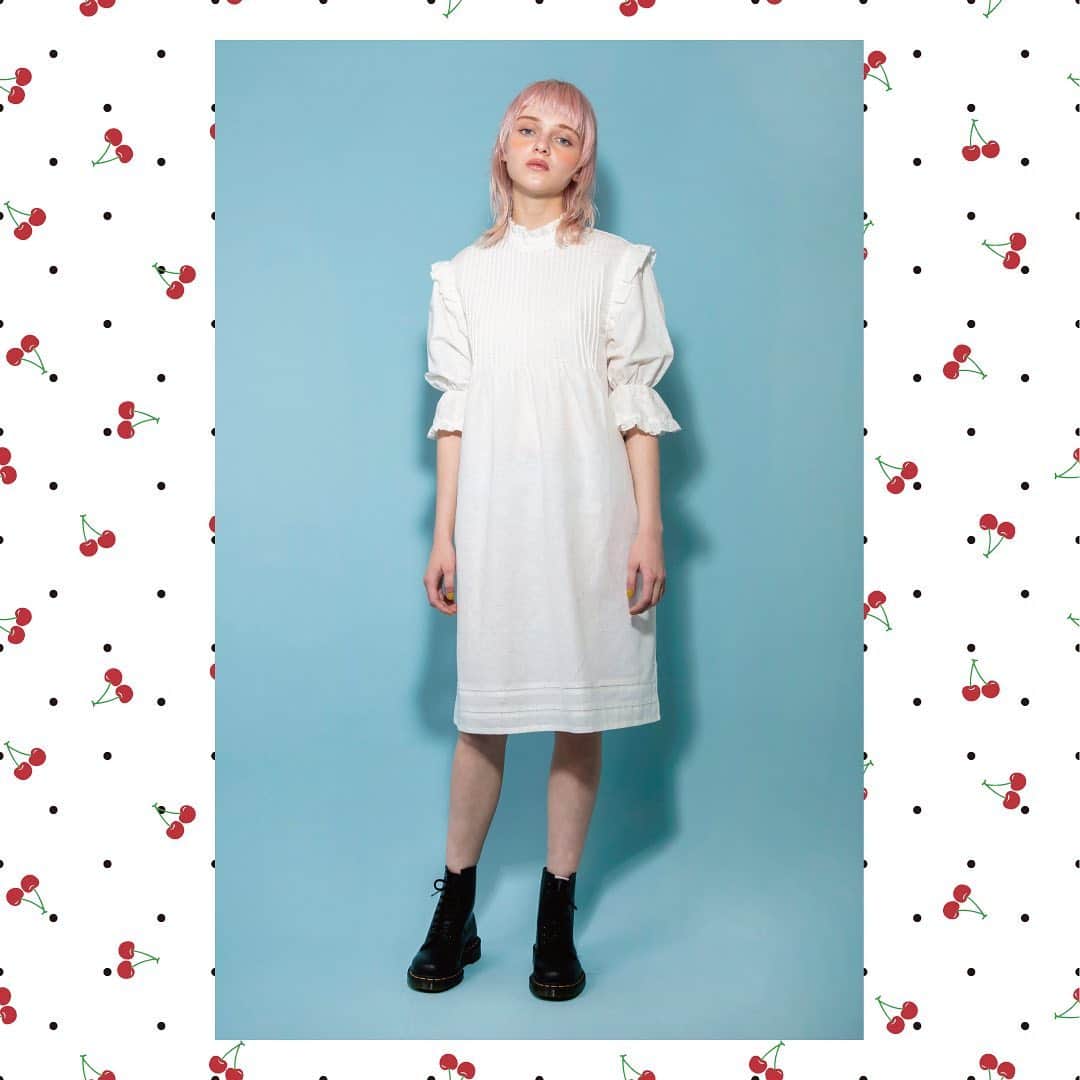 Candy Stripperさんのインスタグラム写真 - (Candy StripperInstagram)「PRE-ORDER﻿ ﻿ ————————————————————﻿ 3月上旬発売﻿ ﻿ ☑︎PINTACK DRESS﻿ WHITE / BROWN / BLACK﻿ Size : 1(S) / 2(M)﻿ ¥20,000+tax﻿ ————————————————————﻿ ﻿ Model:175cm﻿ 着用 : WHITE (S) / BROWN (M) / BLACK(M)﻿ ﻿ 商品の詳細は画像タップでご覧いただけます👆﻿ ﻿ #candystripper #candystore #2020spring #candyitup #preorder」12月12日 13時37分 - candystripper_official