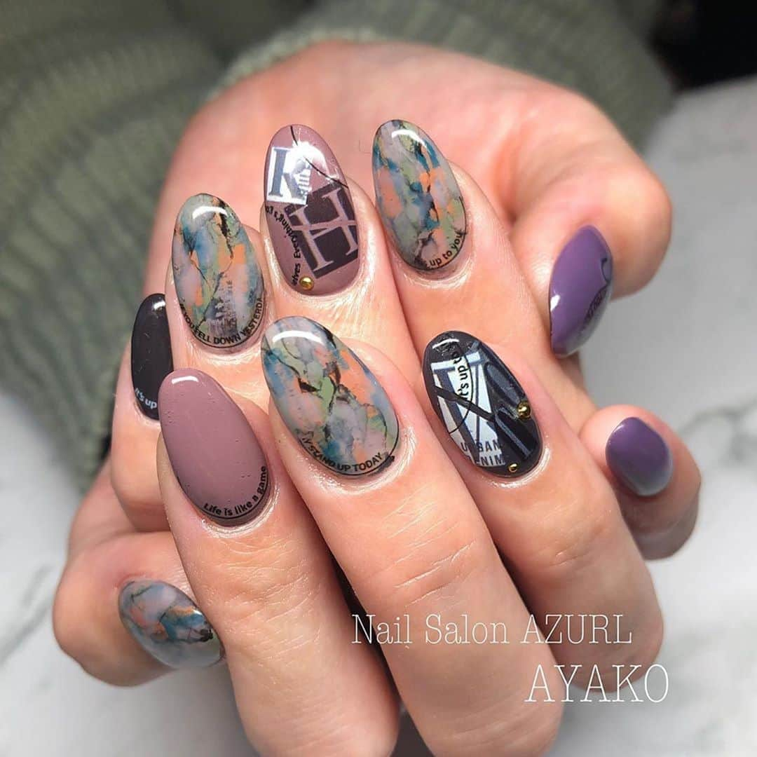 VETRO Tokyoさんのインスタグラム写真 - (VETRO TokyoInstagram)「#Repost @nailazurl_ayako ・・・ アーディー❤︎ vetro296.436.999.432.439.440  サークルリットと、 パスワードダッパー合わせが イケメンです！😎 @shanailpro ❤︎ #寫真貼紙 #ネイルシール#네일아트#네일  #写ネイル #トレンドネイル  #お洒落ネイル  #AZURL#nail #nailart#gel#gelnail#naildesign#gelart#アズール#ネイル#ジェル#VETRO#ベトロ#ベラフォーマ#Bellaforma#ネイル#ネイルアート #ファッション#デザイン#ネイルデザイン#岩手#奥州市#奥州市ネイルサロン」12月12日 14時59分 - vetro_tokyo