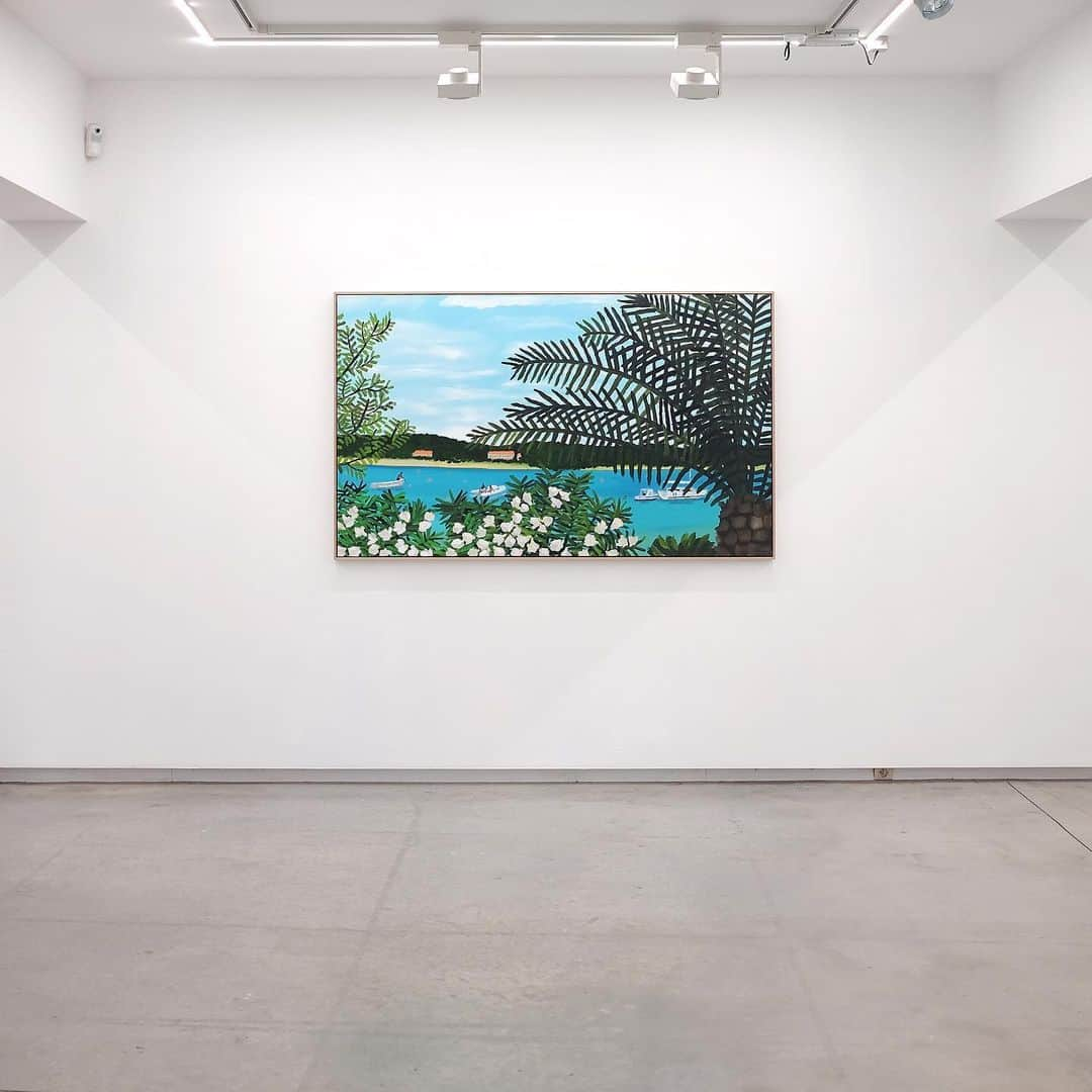 Jean Jullienさんのインスタグラム写真 - (Jean JullienInstagram)「Big thank you to everyone who came to the opening of Petrichor at @alice_bxl and to Alice and Raph for their trust and support. It was fulfilling to hear people’s views on the paintings and how universal some of the simple moments painted seemed to be.🙇🏽」11月19日 2時27分 - jean_jullien