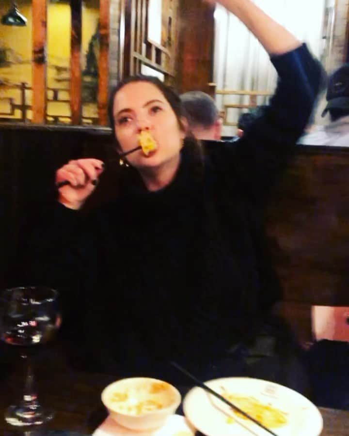 アシュレイ・ベンソンのインスタグラム：「I love Korean bbq」