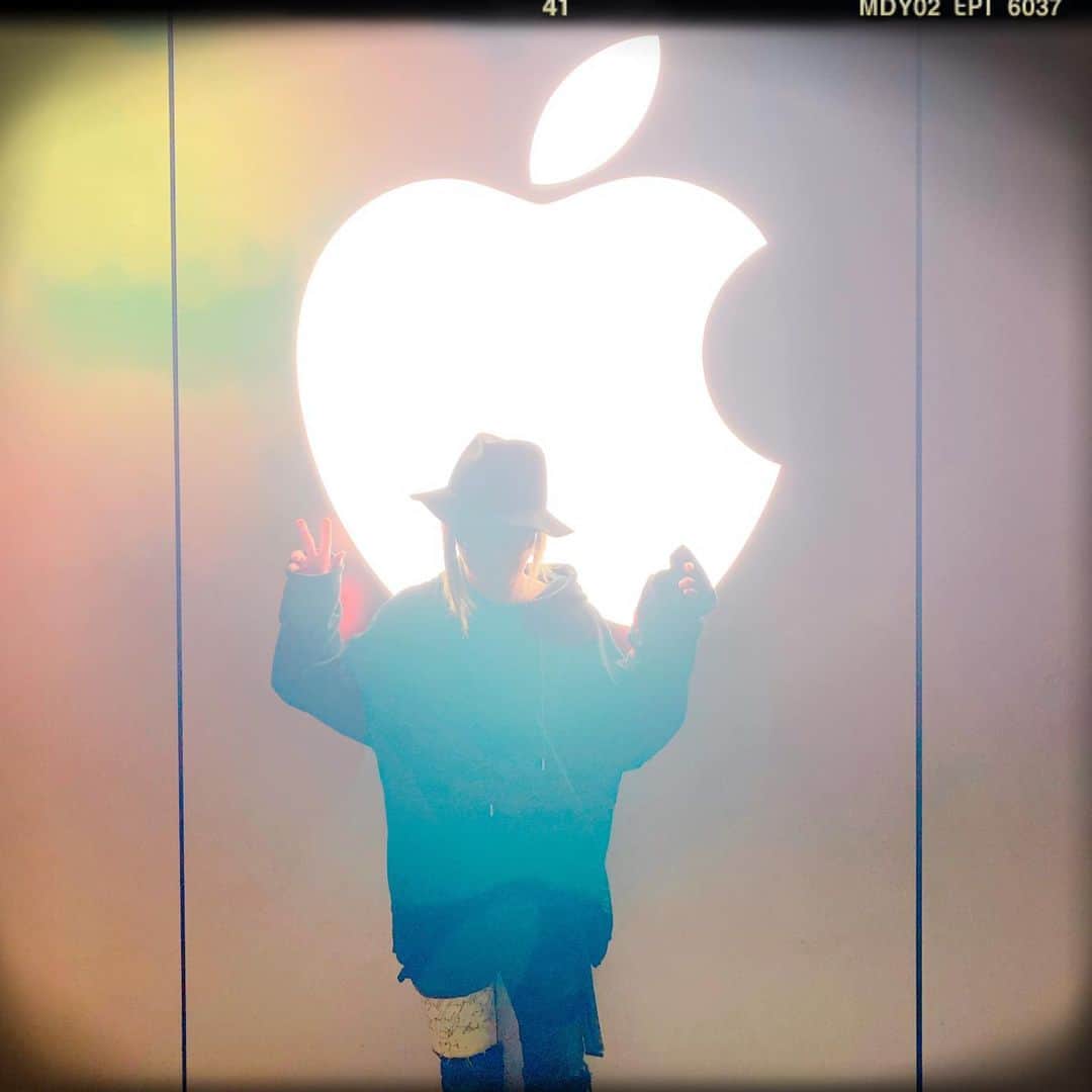 HISASHIさんのインスタグラム写真 - (HISASHIInstagram)「AppleComputer大好き♪」11月19日 1時35分 - hisashix