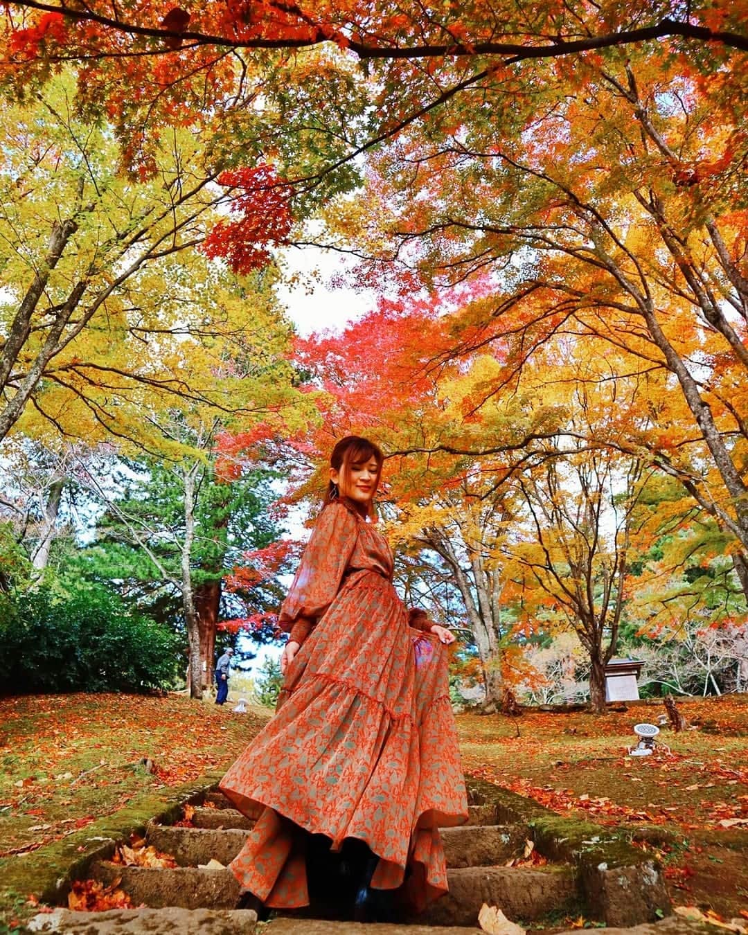 Hairmake Shinoさんのインスタグラム写真 Hairmake Shinoinstagram Fasion Dress Estella K 紅葉 紅葉狩り 紅葉 撮影モデル 撮影依頼 カメラ女子と繋がりたい カメラ好き 車好き女子 秋服コーデ 秋ファッション 秋冬ファッション