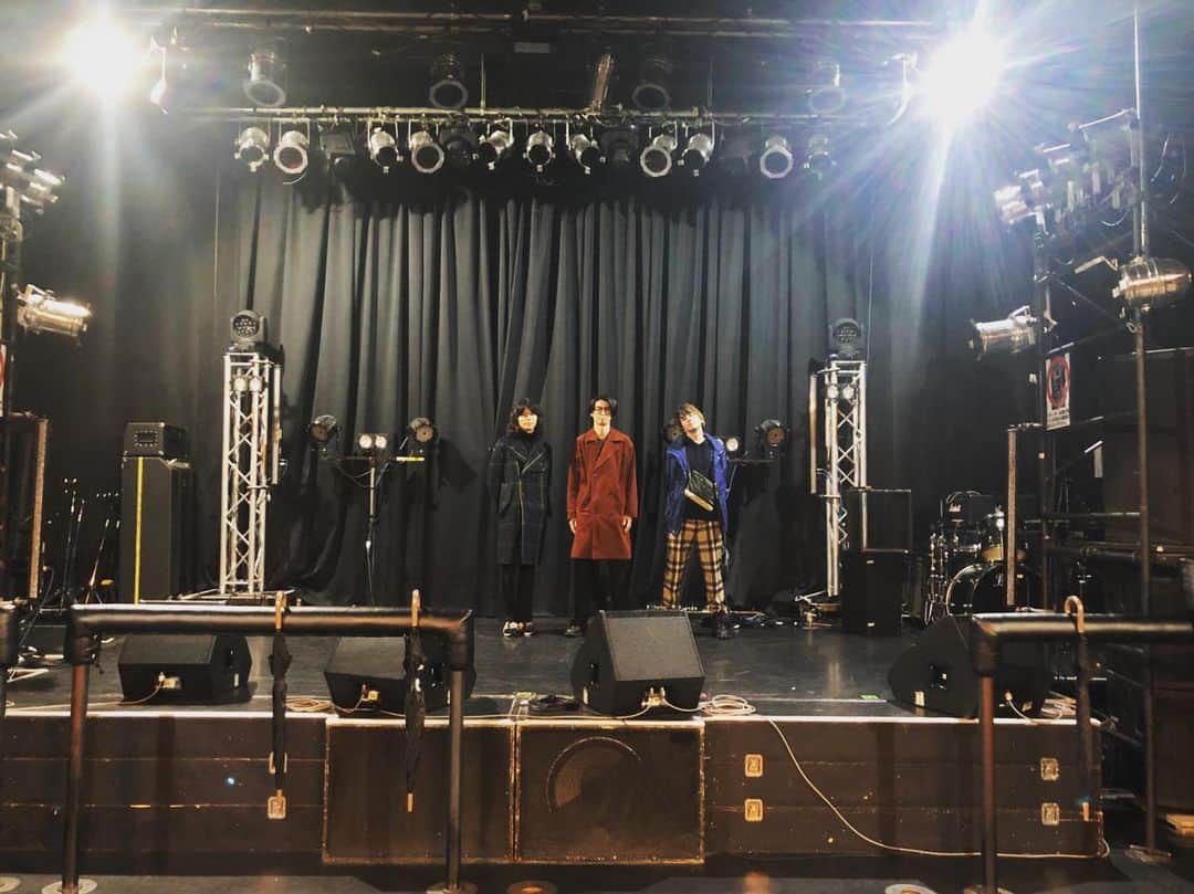 のインスタグラム：「札幌❗️必ずリベンジしに戻ってきます❗️ #夜の本気ダンス  #autumnjackofseatour  #札幌mole」