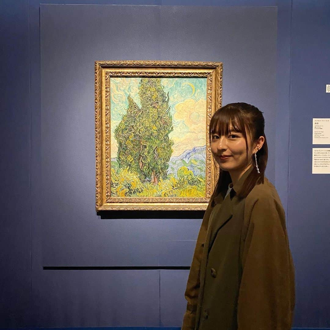 市野莉佳さんのインスタグラム写真 - (市野莉佳Instagram)「. 『ゴッホ展』 とても素敵でした！ 1月13日まで上野の森美術館にて 開催されているみたいなので 皆さんもぜひ。 特別に写真も撮影させて頂きました📷」11月18日 19時04分 - ichirika_62