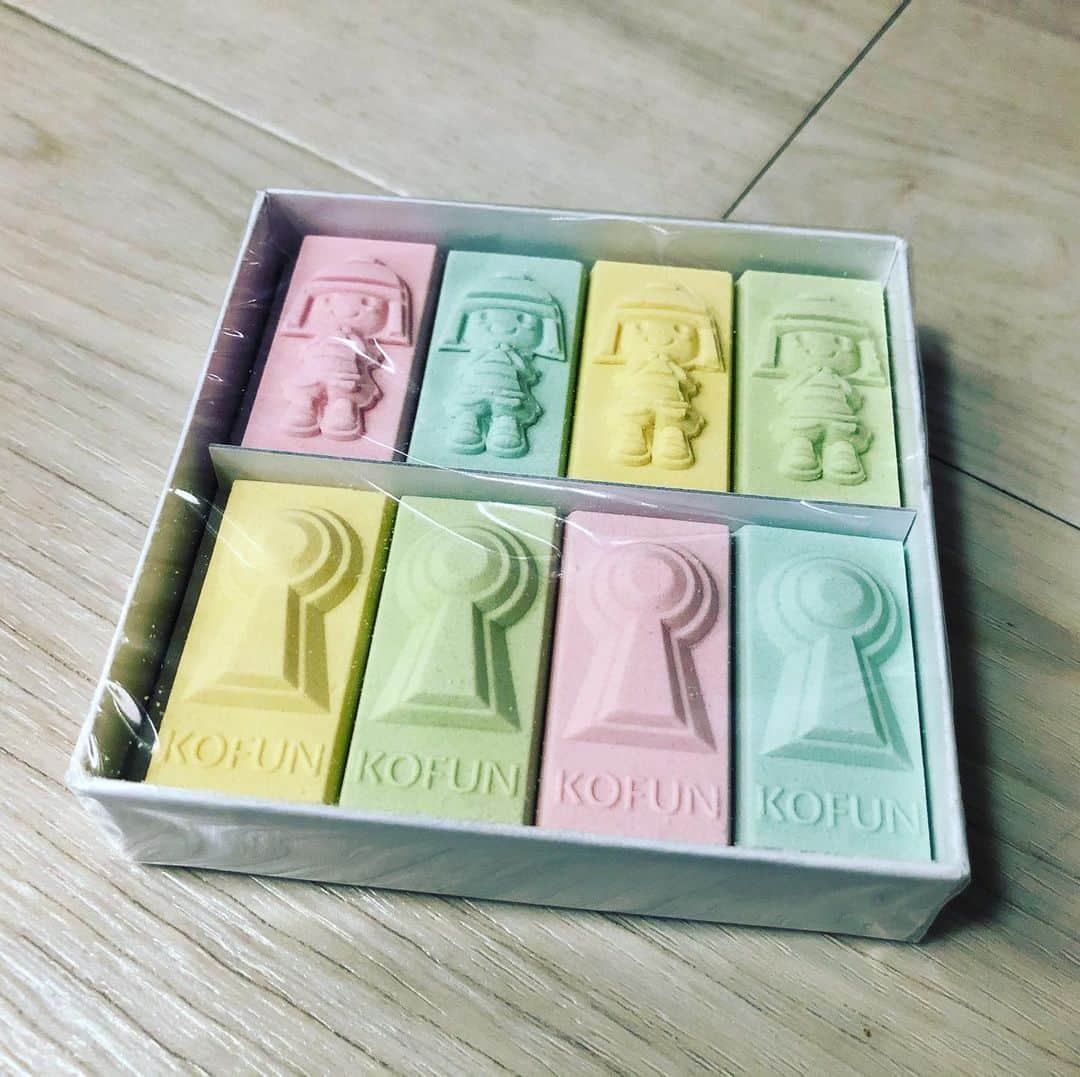 水谷さるころさんのインスタグラム写真 - (水谷さるころInstagram)「はにコット戦利品です。また…リビングに…古墳が増える〜😂　#古墳グッズ」11月18日 19時08分 - salucoro