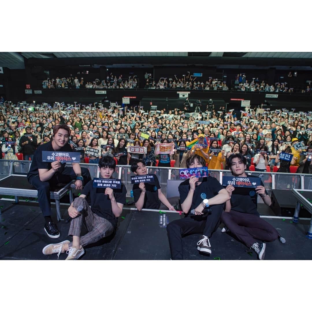 DAY6さんのインスタグラム写真 - (DAY6Instagram)「Thank you Australia for another amazing experience!! Hope you had a great time too! See you soon!!」11月18日 20時01分 - day6kilogram