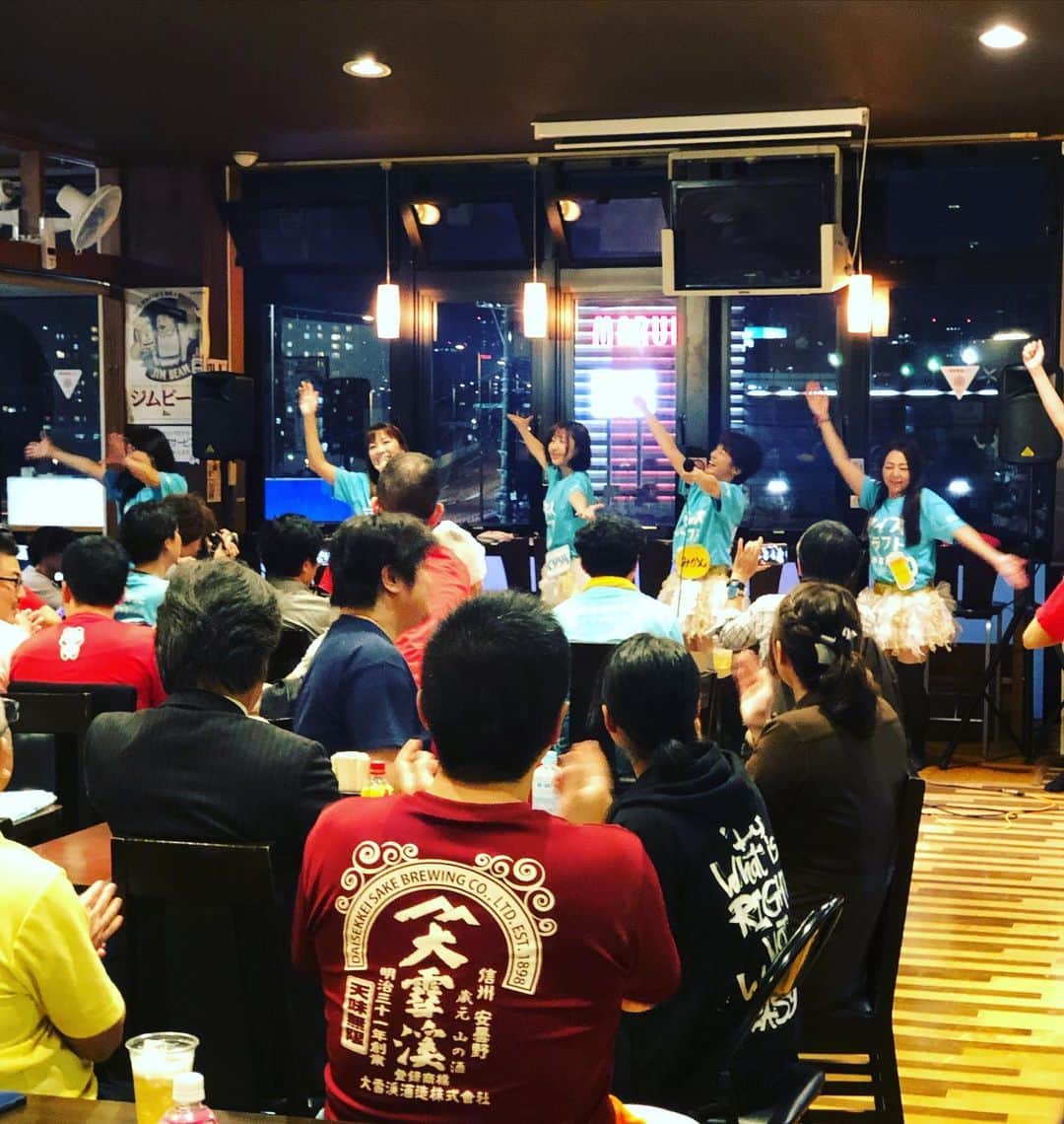 五箇公貴のインスタグラム：「日本サウナ大賞、授賞式まもなくです！ OFR48が新曲披露中。この後です！ #日本サウナ大賞　#日本おふろ大賞 #おふろの国  #ofr48」