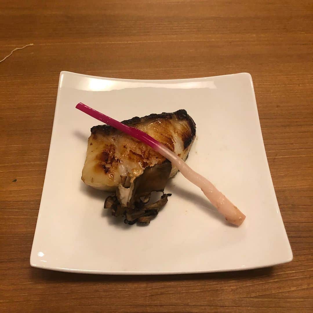 小笠原慎之介のインスタグラム：「#銀宝の西京焼き  #最後の晩餐 #沖縄」
