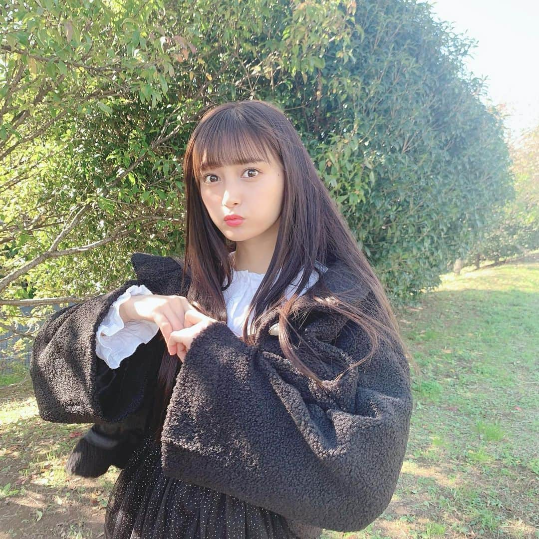 小山リーナさんのインスタグラム写真 - (小山リーナInstagram)「黒🖤🖤」11月18日 21時14分 - rina_koyama_box