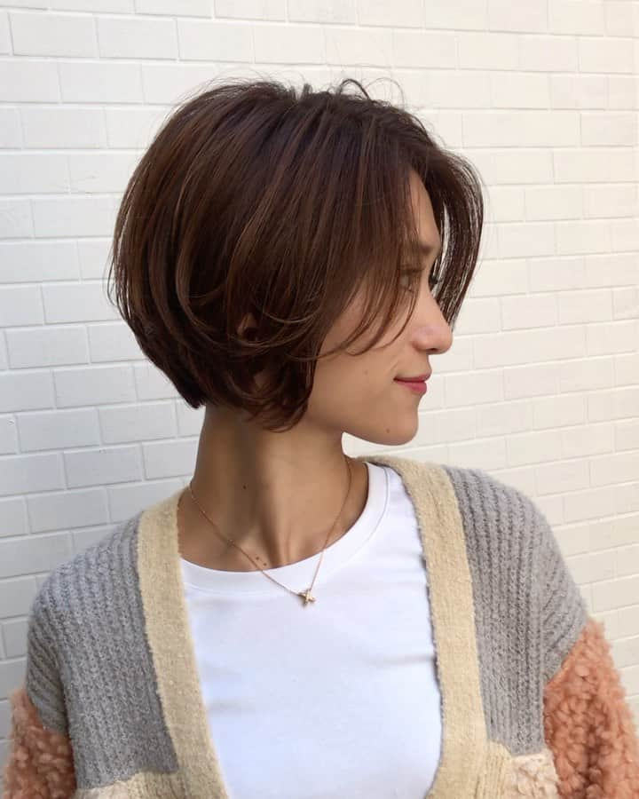 ショートヘアカタログ・紺野 善仙のインスタグラム