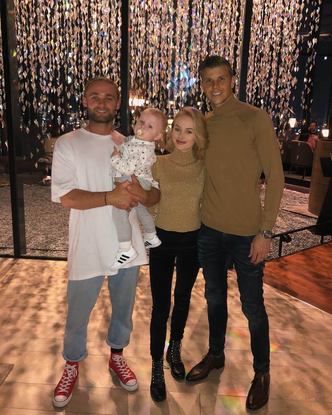 リアノン・ランゲラック（ミッチェル・ランゲラックの妻）のグルメインスタ